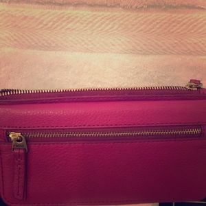 Fossil wallet